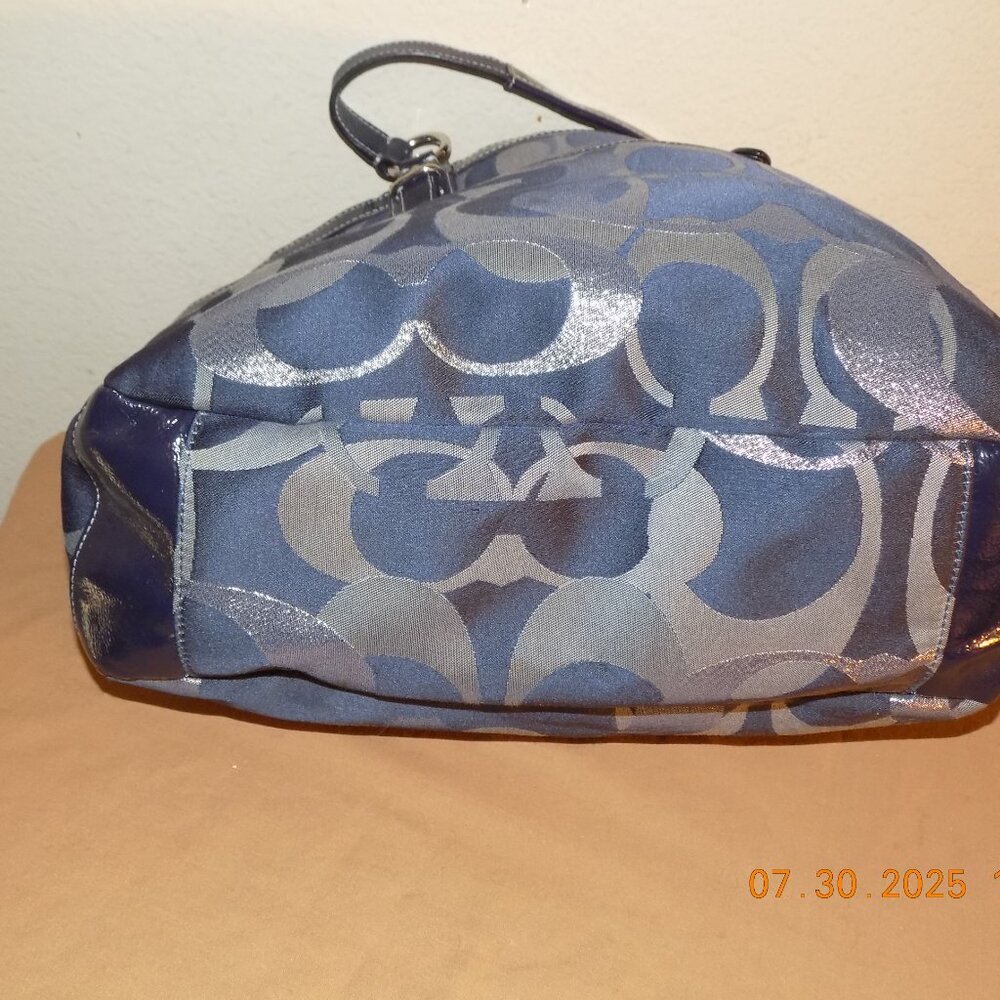Coach Gallery Optic Signature Metallic Blue Silver Tote 19664 - Picture 5 of 8